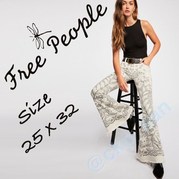 Free People Printed Denim Super Flare Jeans Sz 25 - Picture 1 of 16